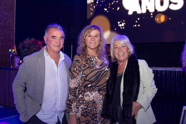 Daniel Aguilera, Claudia Lescano, Stella Sciamarelli. 