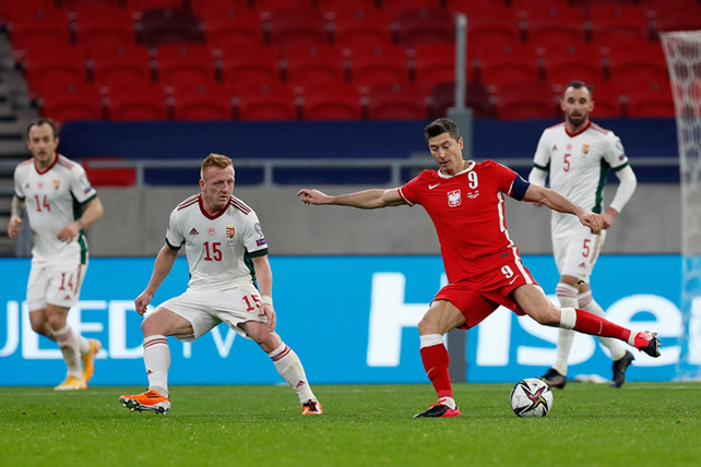 Inglaterra visita a Polonia, con Lewandowski, por las Eliminatorias Europeas