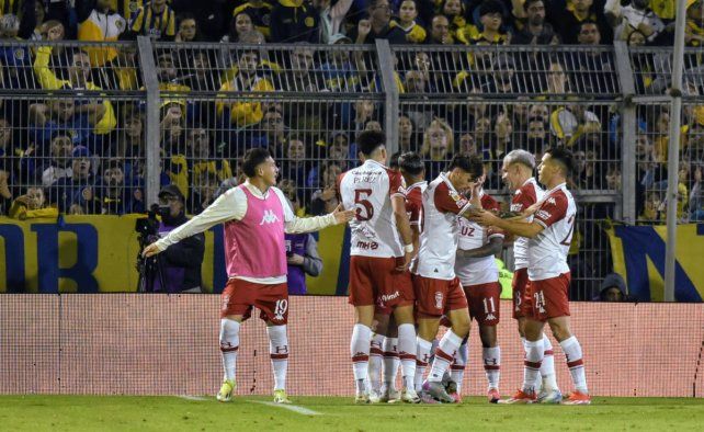 Huracán le ganó a Rosario Central y es semifinalista del Apertura Huracán le ganó a Rosario Central y es semifinalista del Apertura