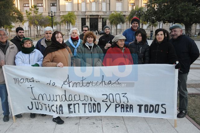 Marcha de las Antorchas: “La inundación del 2003 tiene que ser un problema de Estado”