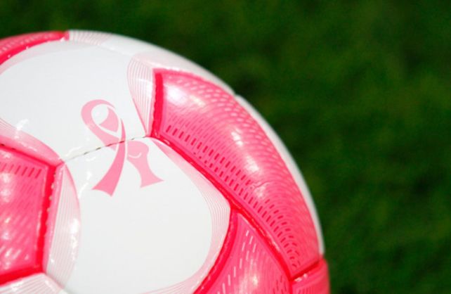Colón se sumó a lucha contra el cáncer de mama
