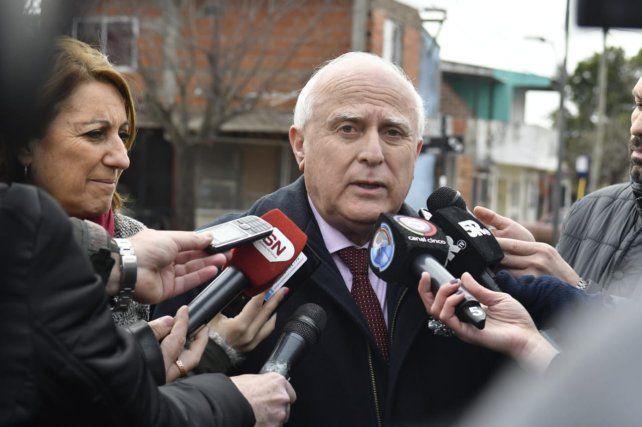 Lifschitz dijo que los ajustes en la provincia será en sectores “no prioritarios”