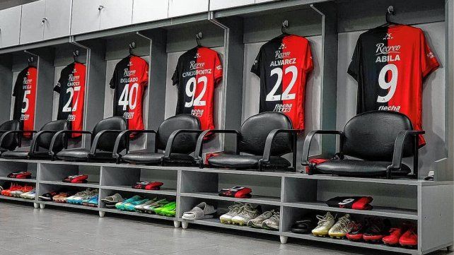 Benítez y Nardelli vuelven entre los convocados de Colón