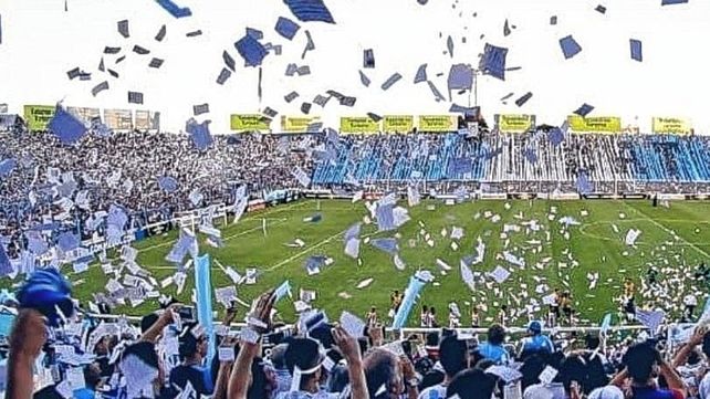 Atlético Tucumán abrirá las puertas a sus hinchas para ver la práctica en la previa de Estudiantes.