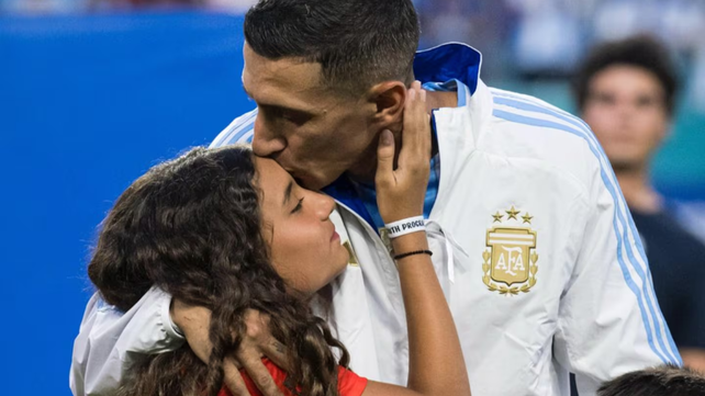 Mía Di María junto a su papá