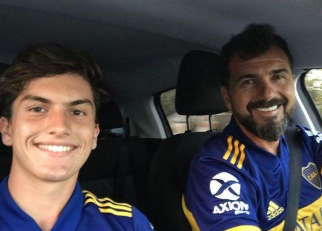 Jorge Reale y su hijo Lisandro yendo a ver uno de los tantos partidos de Boca.