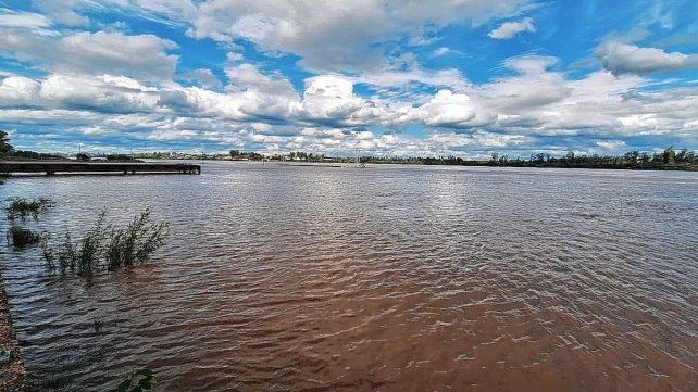 El puerto de Concordia quedó íntegramente tapado tras la reciente crecida.
