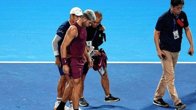 Carlos Alcaraz se bajó del Masters 1000 de Shanghái.
