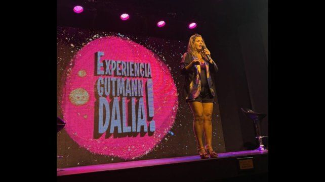 Dalia Gutmann llega a Paraná con su nuevo show: Experiencia Gutmann