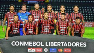 El 11 de Patronato que disputó el primer encuentro en la Copa Libertadores 2023.
