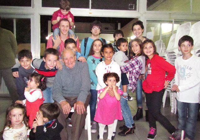 Don Antuña, como lo conocen todos, celebró un siglo de vida