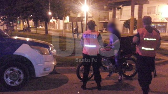 Detuvieron a cuatro violentos delincuentes y les secuestraron dos armas fuego