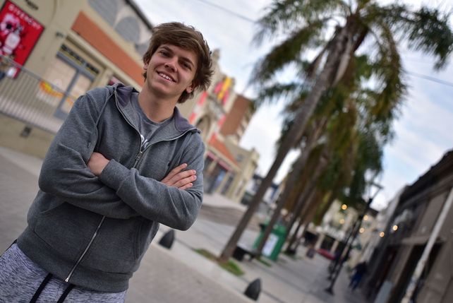 Elías Grubert parte para encarar el tercer año en EE.UU.