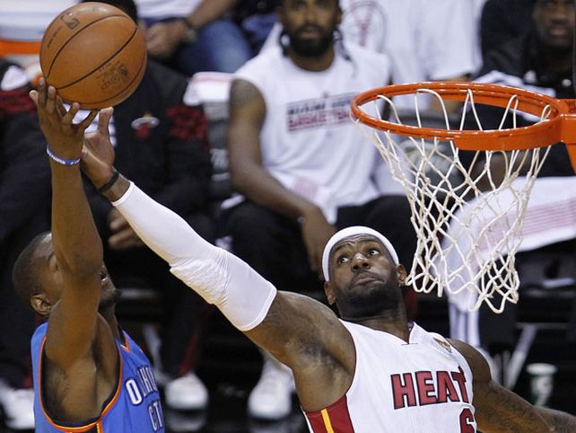 Gracias a Le Bron, Miami lidera la final