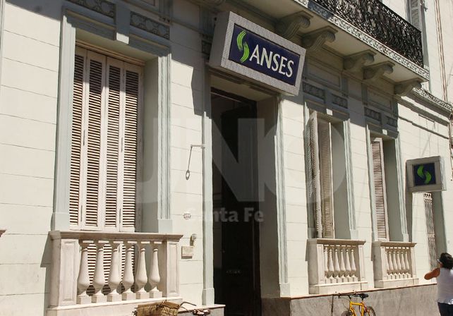 Son 230 mil los jubilados beneficiados con la nueva ley en Santa Fe y Entre Ríos