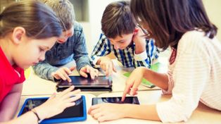 Controles parentales: cómo proteger a niños y adolescentes sin resignar su autonomía digital segura