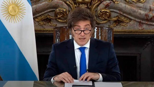 Promulgaron las leyes de emergencia pediátrica y financiamiento universitario