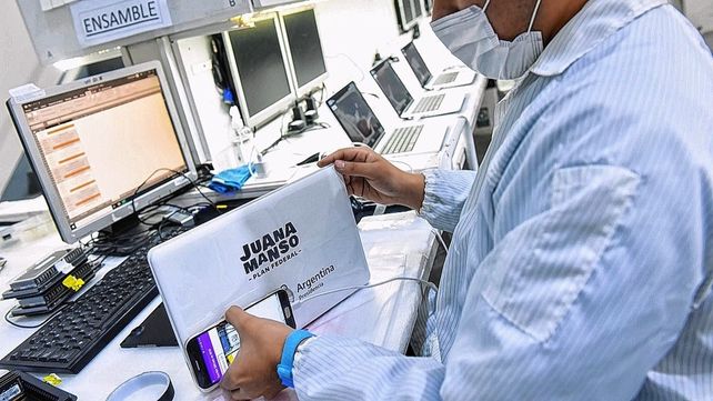 Entregan 21.346 netbooks a estudiantes de la provincia