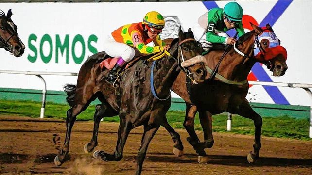 En la monta de Gabyto Cat se impuso en el premio Eragon 2015 que se corrió en el Hipódromo de San Isidro. Semana ganadora para la concordiense
