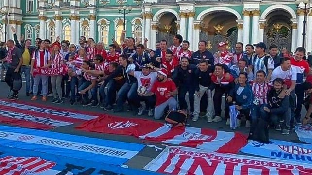 La Filial Sangre Tatengue Nery Pumpido en España cumple 20 años de fundación.