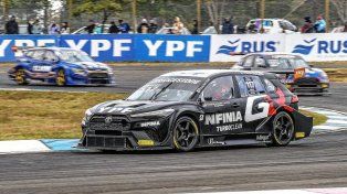 Matías Rossi con el Toyota será uno de los protagonistas del TC2000 en 9 de Julio.