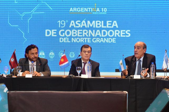 Guillermo Francos se reunió la semana pasada con los gobernadores del norte. Al día siguiente Milei ordenó eliminar el Fonid y los giros a las cajas de jubilaciones.