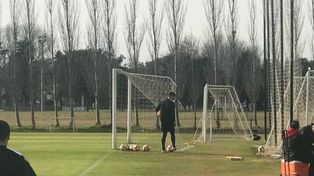 ¿Quiénes son los dos arqueros que tienen chances de llegar a Colón?