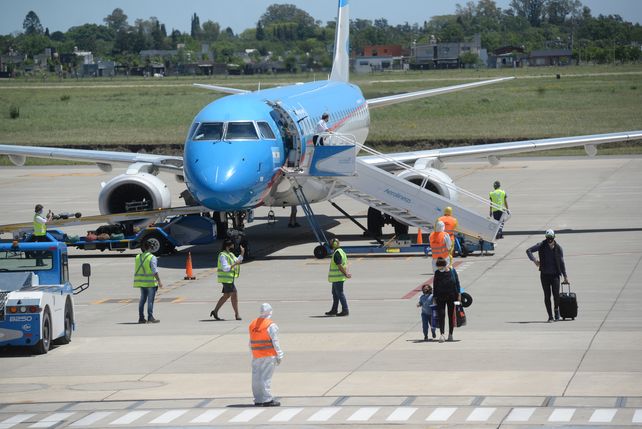 Uno de los pocos modos de ingreso habilitados es a través del aeropuerto internacional de Ezeiza.