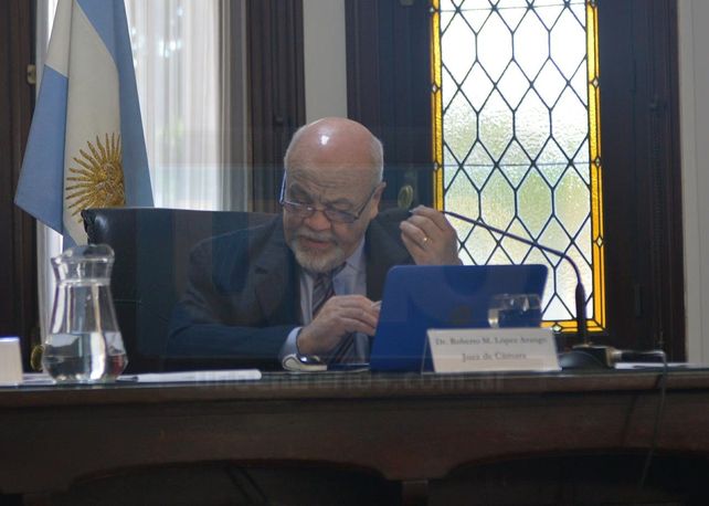 Condenaron a tres médicos del IPP por robo de bebés y sustitución de identidad