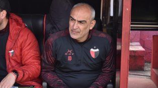 La formación de Colón que dispuso Delfino en la práctica de fútbol
