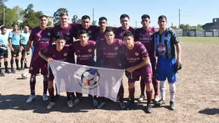 El Pescador, con garra y corazón, le quitó el invicto al puntero Santa Rosa.