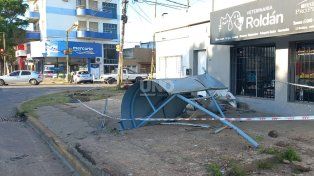Una mujer perdió el control de su vehículo en avenida Facundo Zuviría y Diagonal Goyena