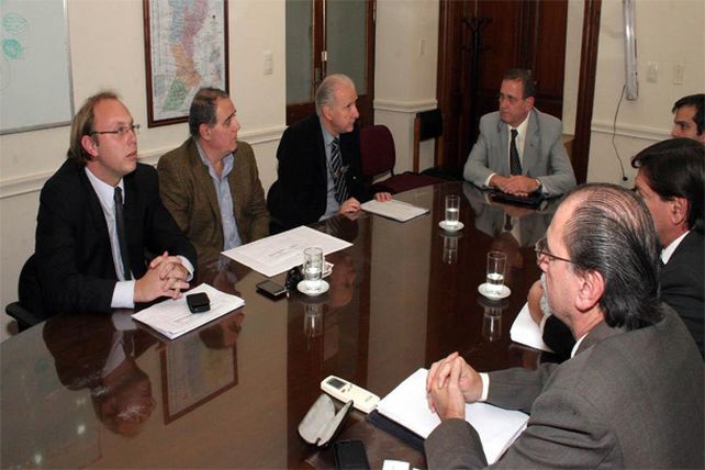 Presentaron un plan de regularización de pagos a empresas constructoras