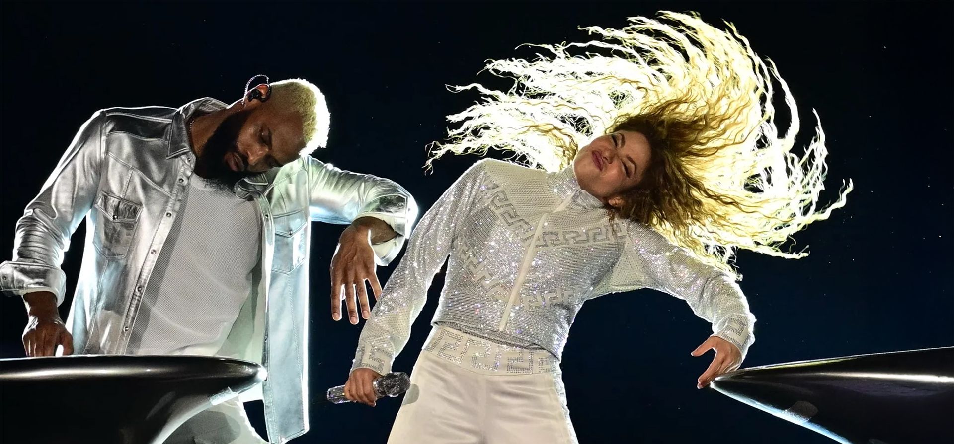 Shakira se presenta durante el lanzamiento mundial de su gira Las Mujeres Ya No Lloran en el estadio Nilton Santos, Río de Janeiro, Brasil. Fotografía: AFP/Getty Images Shakira se presenta durante el lanzamiento mundial de su gira Las Mujeres Ya No Lloran en el estadio Nilton Santos, Río de Janeiro, Brasil. Fotografía: AFP/Getty Images