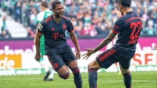 Bayern Munich sumó una gran victoria ante Werder Bremen para mantenerse en lo más alto de la Bundesliga.