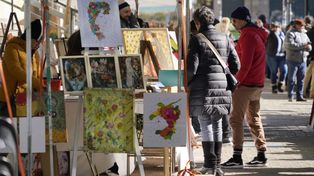 El Mercado de las Artes, en las escalinatas de la ex Aduana.