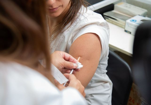 Dengue. Se lanzó la tercera etapa de la vacunación provincial