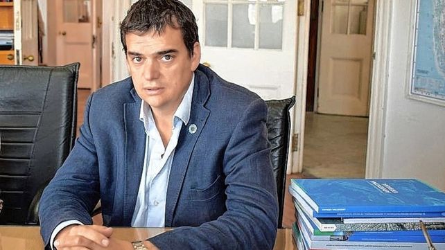 Cavagna destaca el rol de las comunas y poblaciones rurales