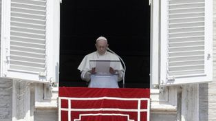 El Papa condenó las atrocidades de los sacerdotes pedófilos