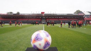 El clásico de reserva, otro papelón y otra mancha para el clásico rosarino