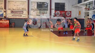Están definidos los cruces playoffs en el Dos Orillas de básquet