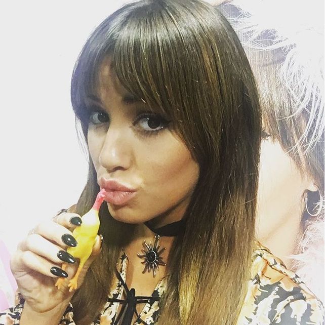 Lali Espósito imitó el look de una estrella internacional y sacudió las redes sociales
