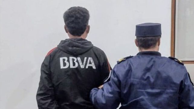 Insólito: un joven entró a una casa