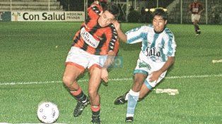 Patronato goleó 5 a 2 a Gimnasia y Tiro en el primer cruce disputado en el estadio Grella