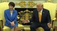 Trump bromeó sobre Pearl Harbor ante la primera ministra de Japón
