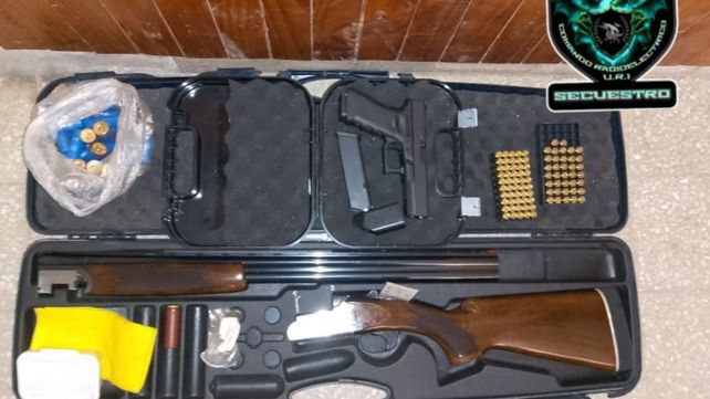 Vecinos denunciaron disparos en El Chaquito y la policía detuvo a un hombre de 75 años con un arsenal Vecinos denunciaron disparos en El Chaquito y la policía detuvo a un hombre de 75 años con un arsenal