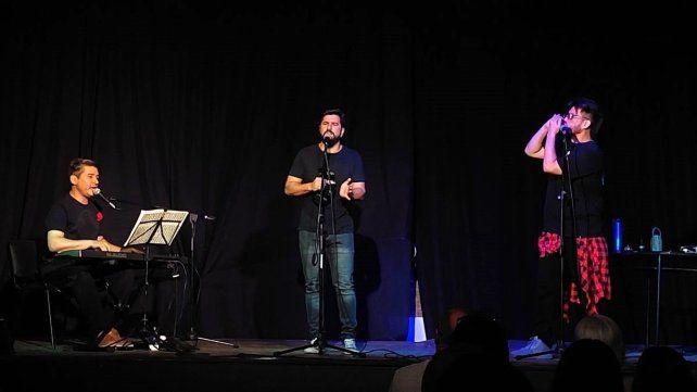 Finola /&nbsp;Juanele Comedy