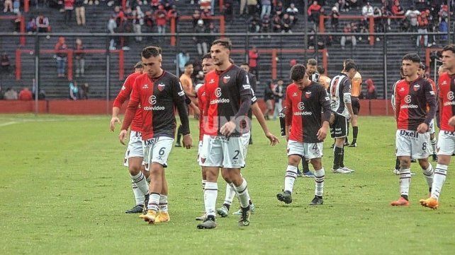 El minuto a minuto del partido entre Colón y Estudiantes (BA) El minuto a minuto del partido entre Colón y Estudiantes (BA)