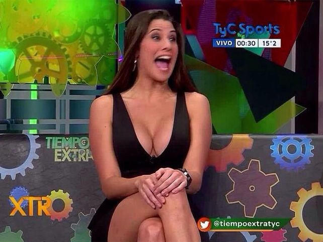 ¡Oiga! El escote que revolucionó la medianoche de TyC