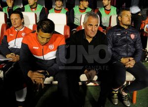 Madelón mete mano en el equipo para jugar ante Argentinos Juniors